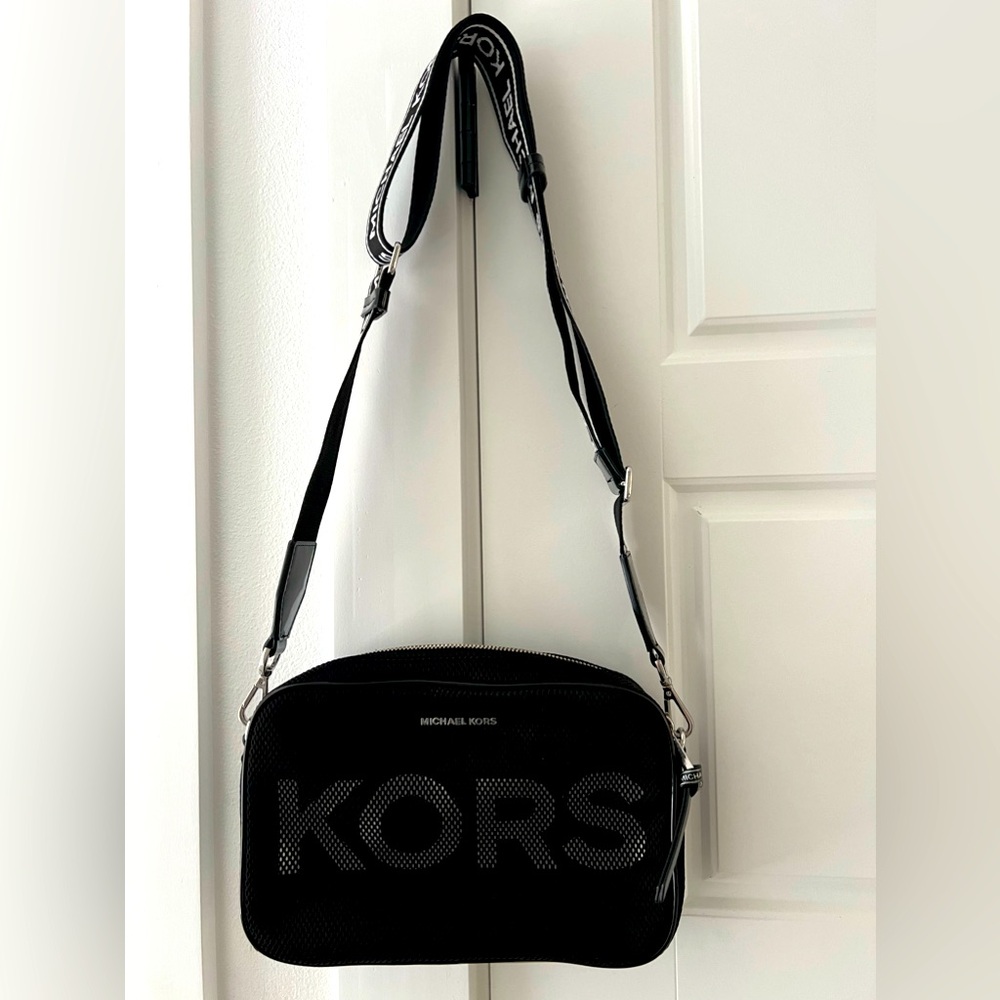 Michael Kors Mesh Crossbody